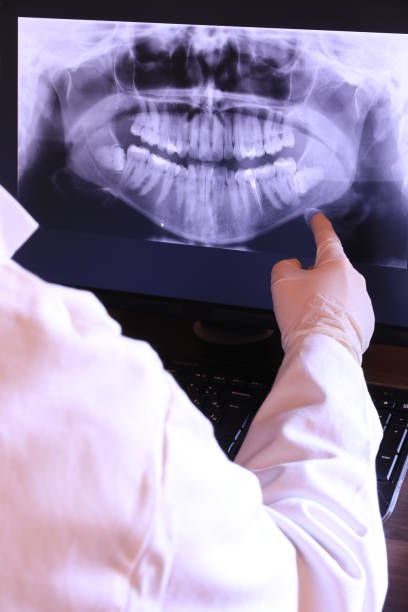 Best Tooth Infection Emergency Dentist  in Osborne, KS